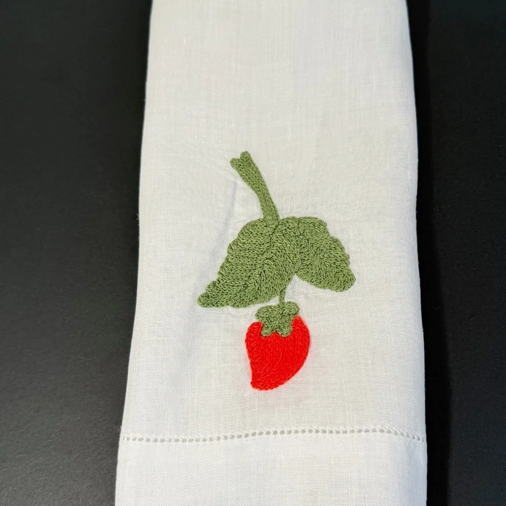 Vintage,Unused White Madeira Linen , Embroidered Berry Finger Tip Guest Towel